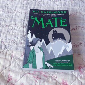 Mate / Ali Hazelwood Book
